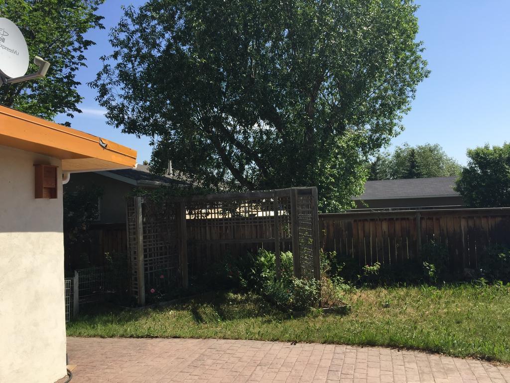 Mediterranean Edmonton B&B Habitación foto